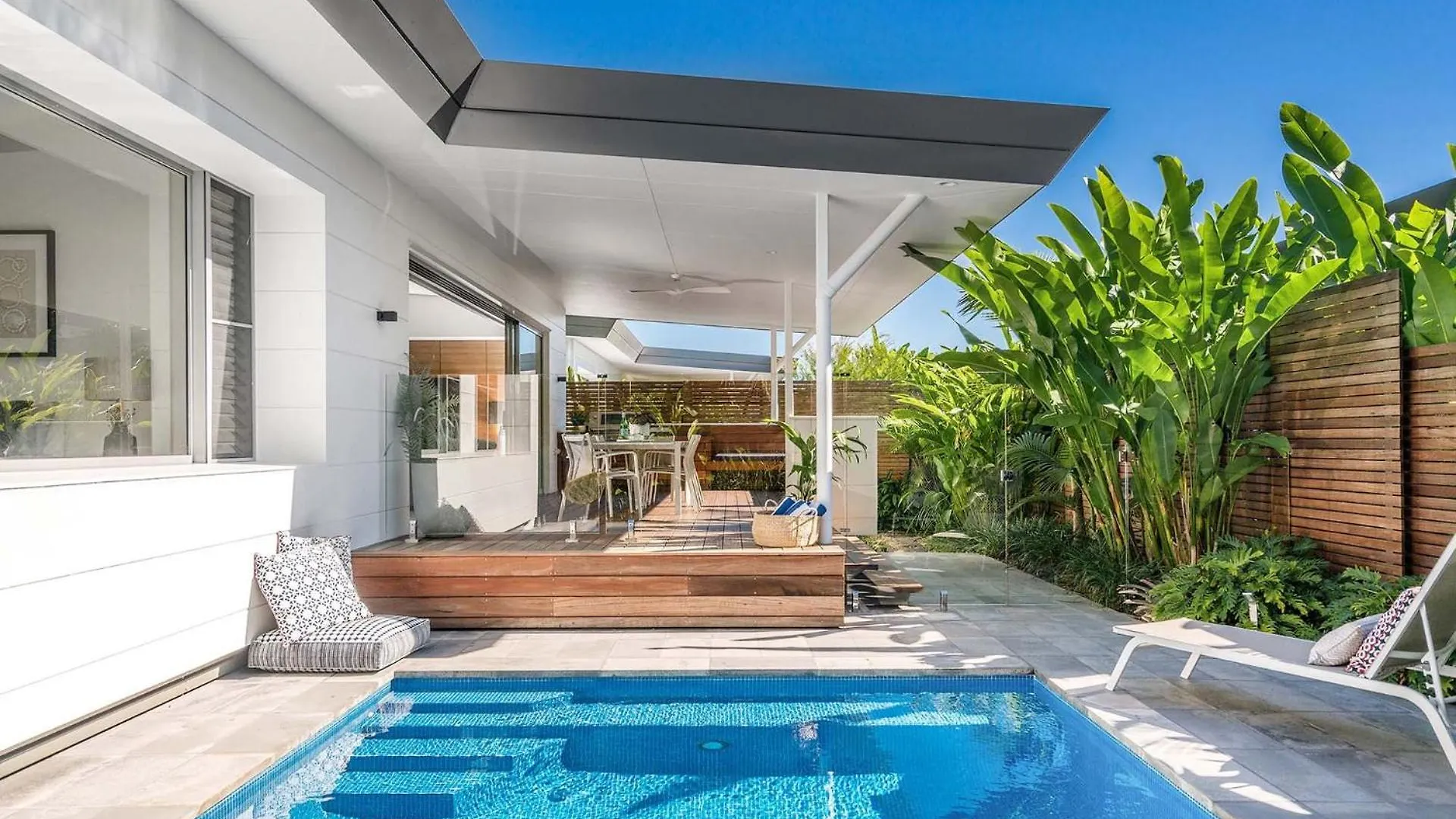 Kaylani Cove - Luxury Beach Villa With Pool Byron Bay